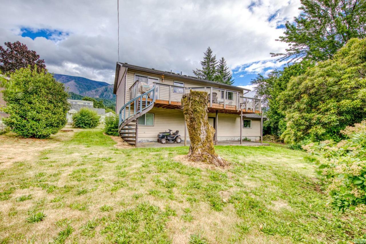 Cascade River Watch Cascade Locks Exterior photo